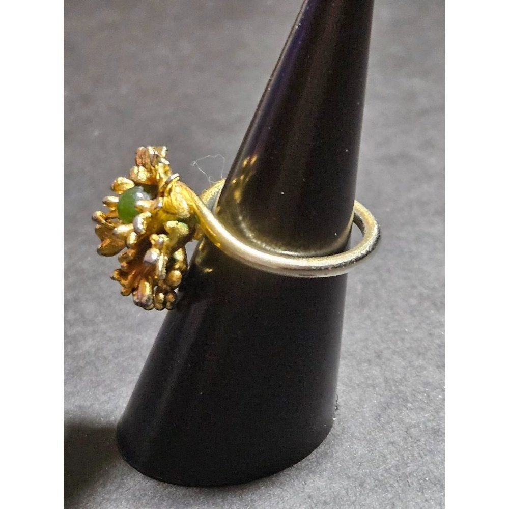 Gold plated green jade antique adjustable ring - Picture 6 of 11